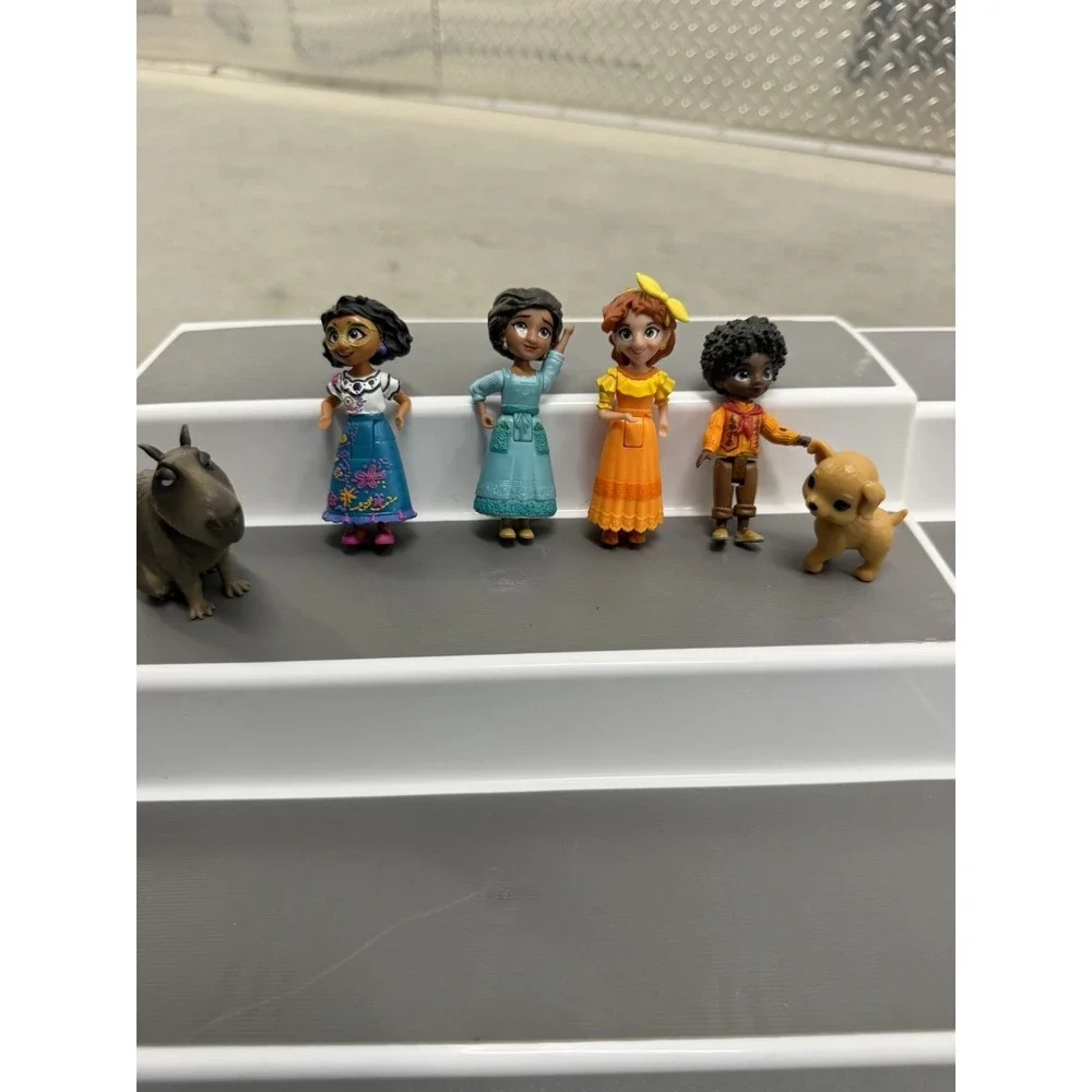 Disney Encanto Mini Doll Figure Lot Mirabel Antonio Julieta Pepa Animals